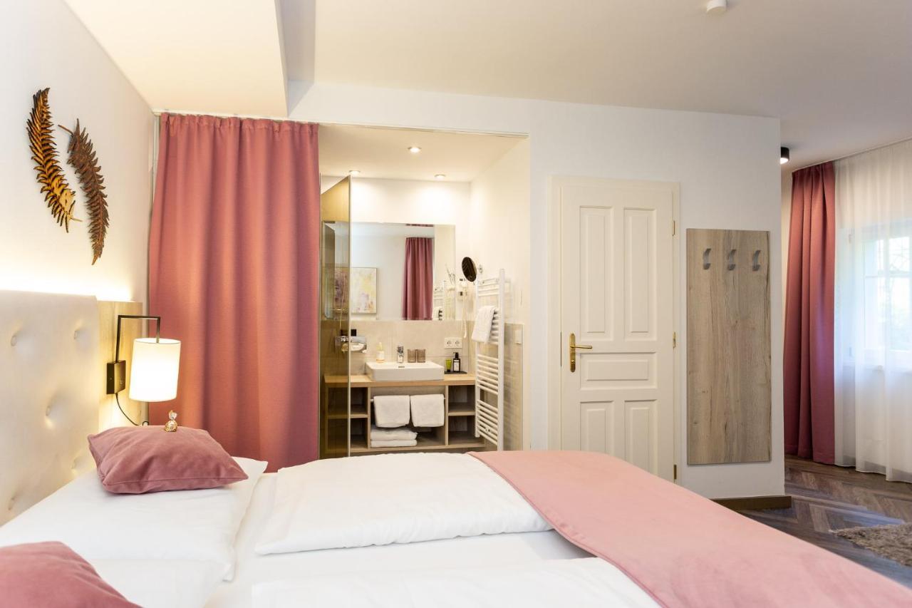 Boutiquehotel Bergvilla (Adults Only) Dafins Bagian luar foto